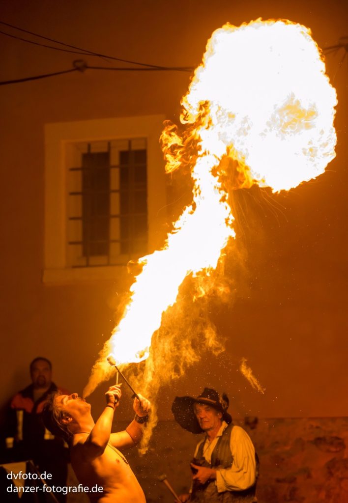 Mummenschanz IMG-20190525-WA0065-708x1024